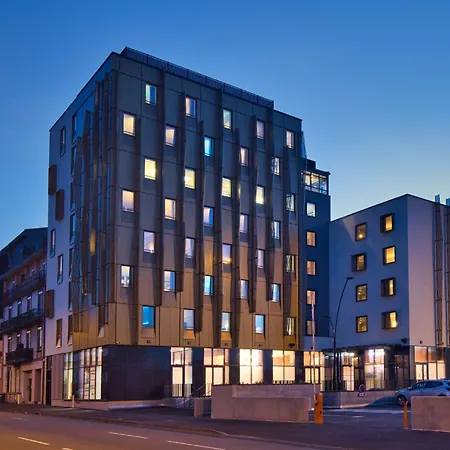 Aiden By Western & Hotel 4*